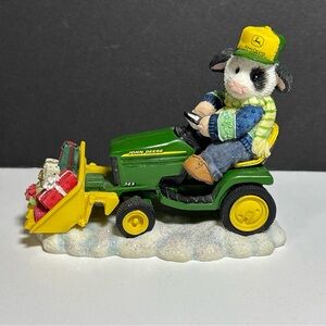 John Deere Marys Moo Moos  "The Holiday Spirit is Here for Me & My John Deere"